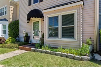 573 Salem Woods Drive SE, Marietta, GA 30067 - Photo 2