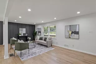 2995 Katherine Valley Rd, Decatur, GA 30032 - Photo 6