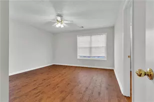 1050 Daventry Crossing, Woodstock, GA 30188 - Photo 16