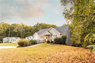 355 Conner Ct, Social Circle, GA 30025 - Photo 4