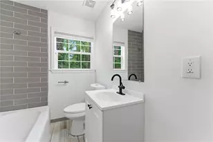 2762 NW Oldknow Dr NW, Atlanta, GA 30318 - Photo 14