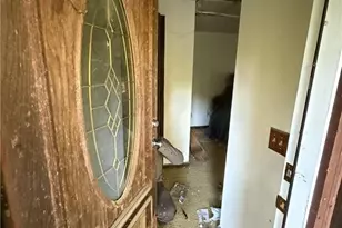 2083 Holm Ct, Riverdale, GA 30296 - Photo 4