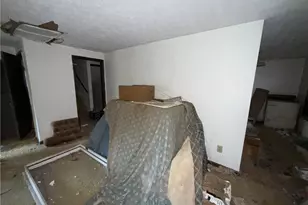 2083 Holm Ct, Riverdale, GA 30296 - Photo 6