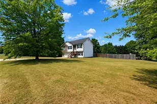 400 Kissee Ct, Jackson, GA 30233 - Photo 6