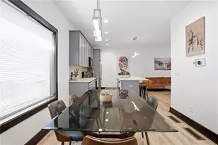 1076 Center St NW, Atlanta, GA 30318 - Photo 4
