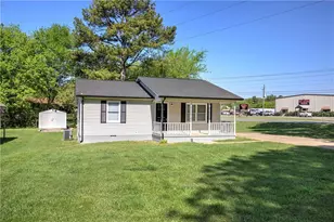 81 Seminole Rd NE, Cartersville, GA 30121 - Photo 2