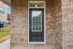 595 Fundao, Lawrenceville, GA 30046 - Photo 2