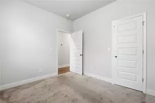 595 Fundao, Lawrenceville, GA 30046 - Photo 6