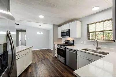 1811 Marie Way, Lawrenceville, GA 30043 - Photo 8