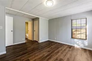 1811 Marie Way, Lawrenceville, GA 30043 - Photo 14