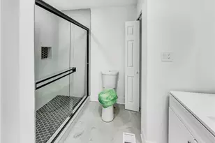 136 Victor Cir NW, Atlanta, GA 30314 - Photo 10