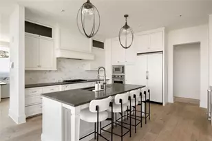 3630 Peachtree NE, Atlanta, GA 30326 - Photo 18