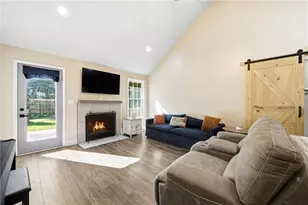 4069 Manor Hill Pl, Buford, GA 30519 - Photo 6