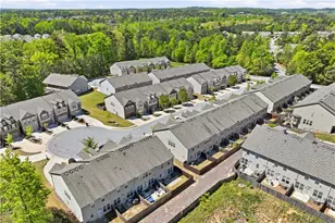 2730 Kemp Ct, Conyers, GA 30094 - Photo 4