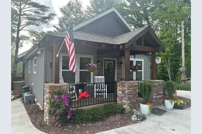 610 E 2nd Street, Blue Ridge, GA 30513 - Photo 1