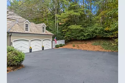 1235 West Garmon Road NW, Sandy Springs, GA 30327 - Photo 46