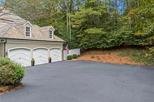 1235 W Garmon Rd NW, Sandy Springs, GA 30327 - Photo 46