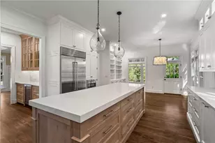 1235 W Garmon Rd NW, Sandy Springs, GA 30327 - Photo 10