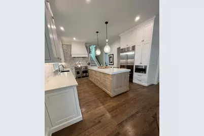1235 W Garmon Road NW, Sandy Springs, GA 30327 - Photo 6