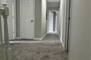 2463 Meadow Springs Dr, Lithonia, GA 30058 - Photo 10