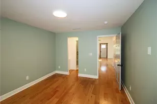 49 New St, Buford, GA 30518 - Photo 18