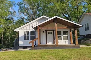 49 New St, Buford, GA 30518 - Photo 1