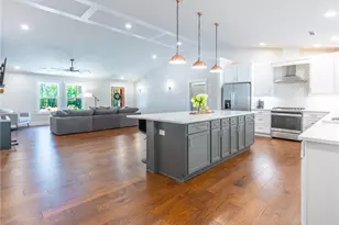 2271 N 16 Hwy, Whitesburg, GA 30185 - Photo 12