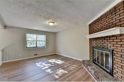 2447 Landington Way, Duluth, GA 30096 - Photo 8