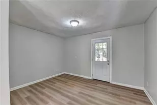 2447 Landington Way, Duluth, GA 30096 - Photo 10