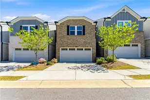 1665 Villageside Ct, Lawrenceville, GA 30043 - Photo 1