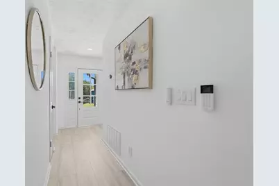 798 Durham, Stone Mountain, GA 30083 - Photo 6