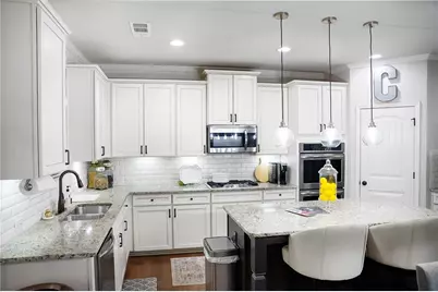 2186 Hamilton Lake Parkway, Buford, GA 30519 - Photo 8