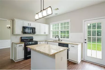 8405 Friarbridge Drive, Suwanee, GA 30024 - Photo 10