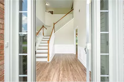 8405 Friarbridge Drive, Suwanee, GA 30024 - Photo 4