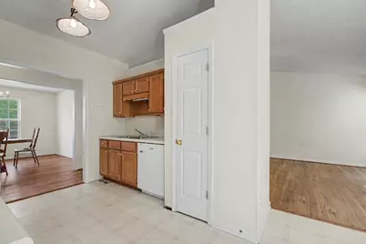 1714 Fort Shawnee Trace, Dacula, GA 30019 - Photo 2