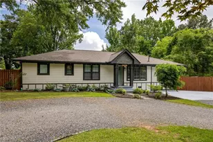 1363 Orange Blossom Terrace SE, Atlanta, GA 30316 - Photo 2