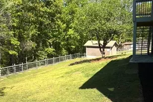 61 Hidden Ct SE, Mableton, GA 30126 - Photo 4