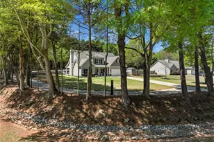838 Old Thompson Mill Rd, Winder, GA 30680 - Photo 2