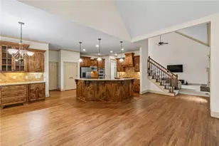 4726 Quailwood Dr, Flowery Branch, GA 30542 - Photo 18