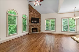 4726 Quailwood Dr, Flowery Branch, GA 30542 - Photo 20