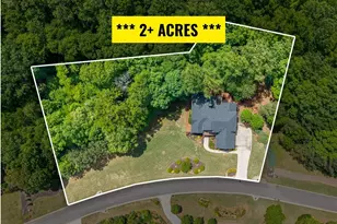 4726 Quailwood Dr, Flowery Branch, GA 30542 - Photo 6