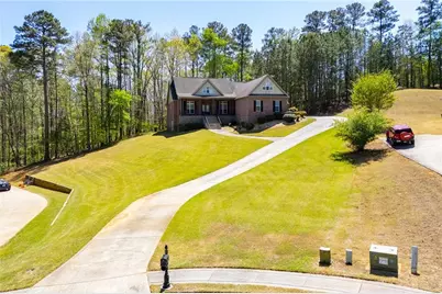 9731 Fallview Court, Villa Rica, GA 30180 - Photo 4