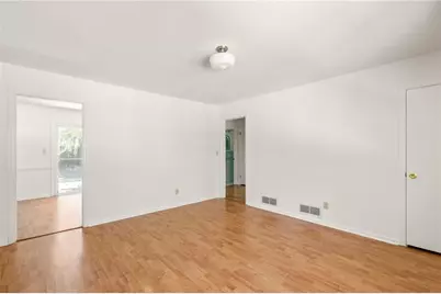 2569 Wilson Woods Drive, Decatur, GA 30033 - Photo 12