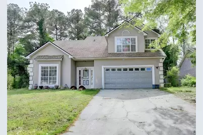 2154 Crystal Lake Drive, Lawrenceville, GA 30044 - Photo 2