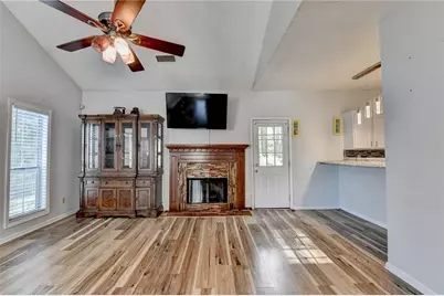 2154 Crystal Lake Drive, Lawrenceville, GA 30044 - Photo 20