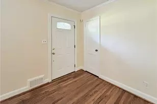 6058 Harleston Rd, Atlanta, GA 30328 - Photo 2