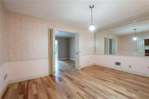 1510 September Chase, Decatur, GA 30033 - Photo 10