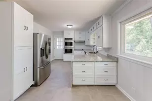 8 Larose SW, Marietta, GA 30060 - Photo 18