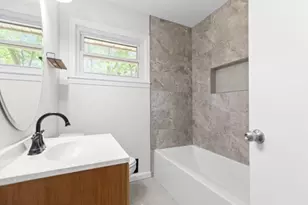 8 Larose SW, Marietta, GA 30060 - Photo 30