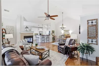 2637 Grapevine Circle #702, Cumming, GA 30041 - Photo 10